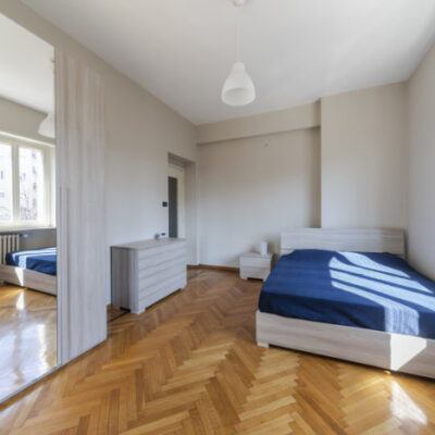 camera-bianca-parquet